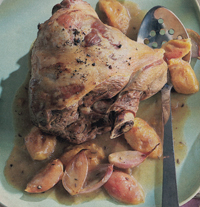 geschmorte_lammkeule_mit_aprikosen.jpg